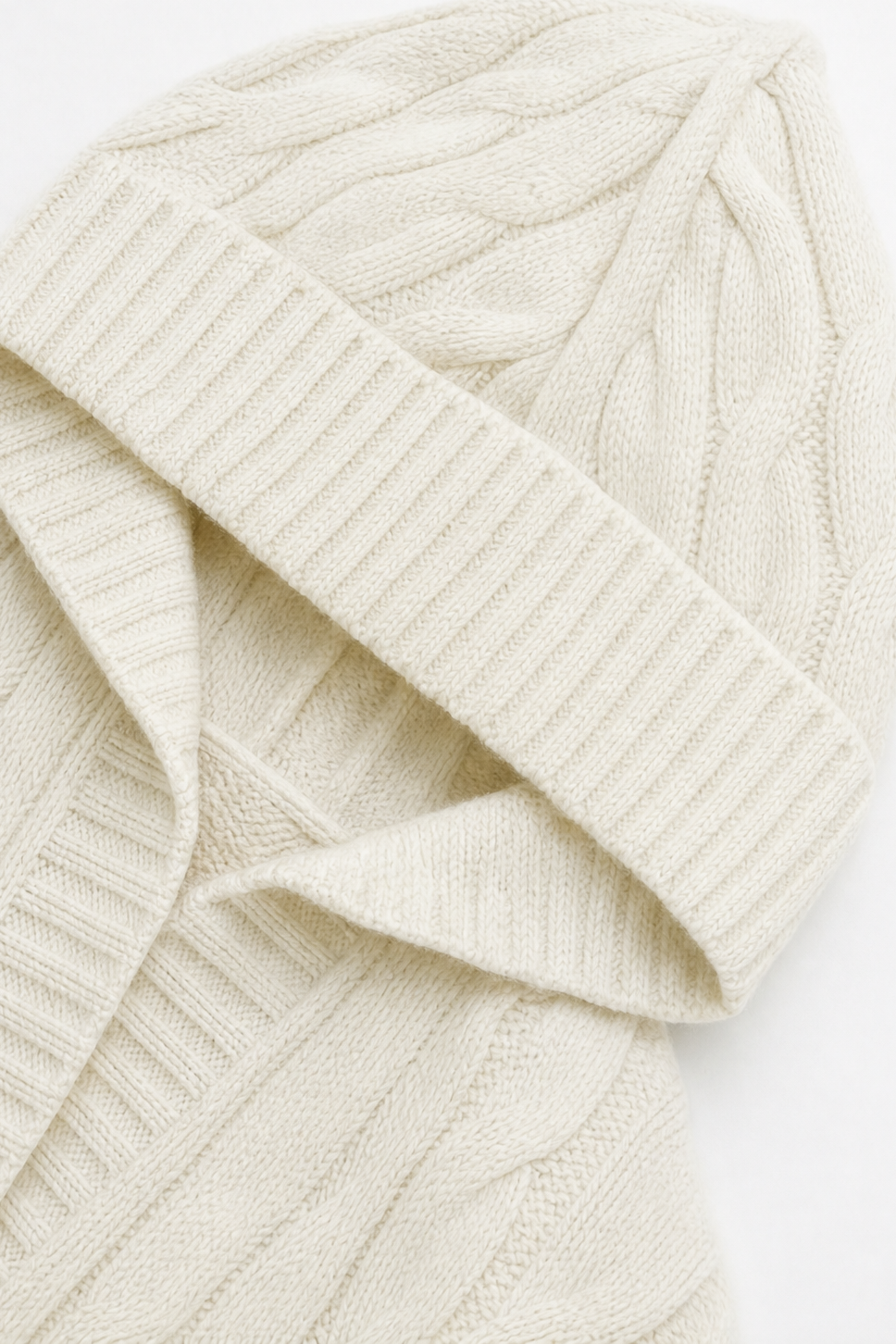 Cearbella | Hooded Chunky Cable Knit Cardigan
