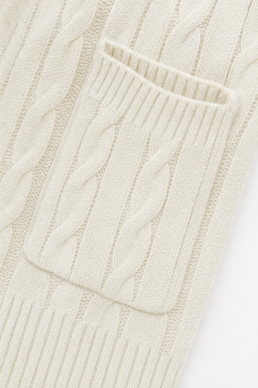 Cearbella | Hooded Chunky Cable Knit Cardigan