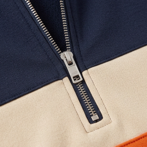 Wearbelda | Color-Block Quarter-Zip Pullover