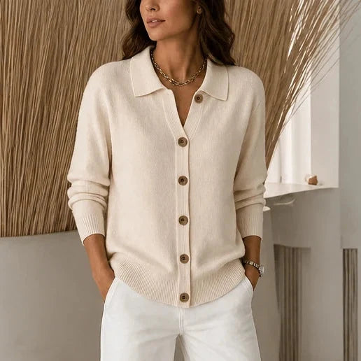 Collara | Turn-Down Collar Contrast-Button Knit Cardigan