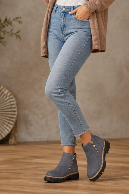 Stepwell | Square-Heel Cushioned Ankle Boots